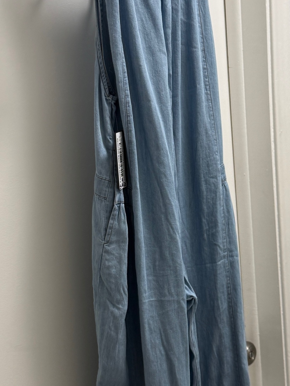 Oddi Light Chambray Tie-Strap Wide-Leg Jumpsuit - Light Blue - Picture 2 of 5